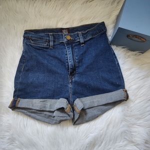 $20 | Urban Outfitters | Shorts | Size 28